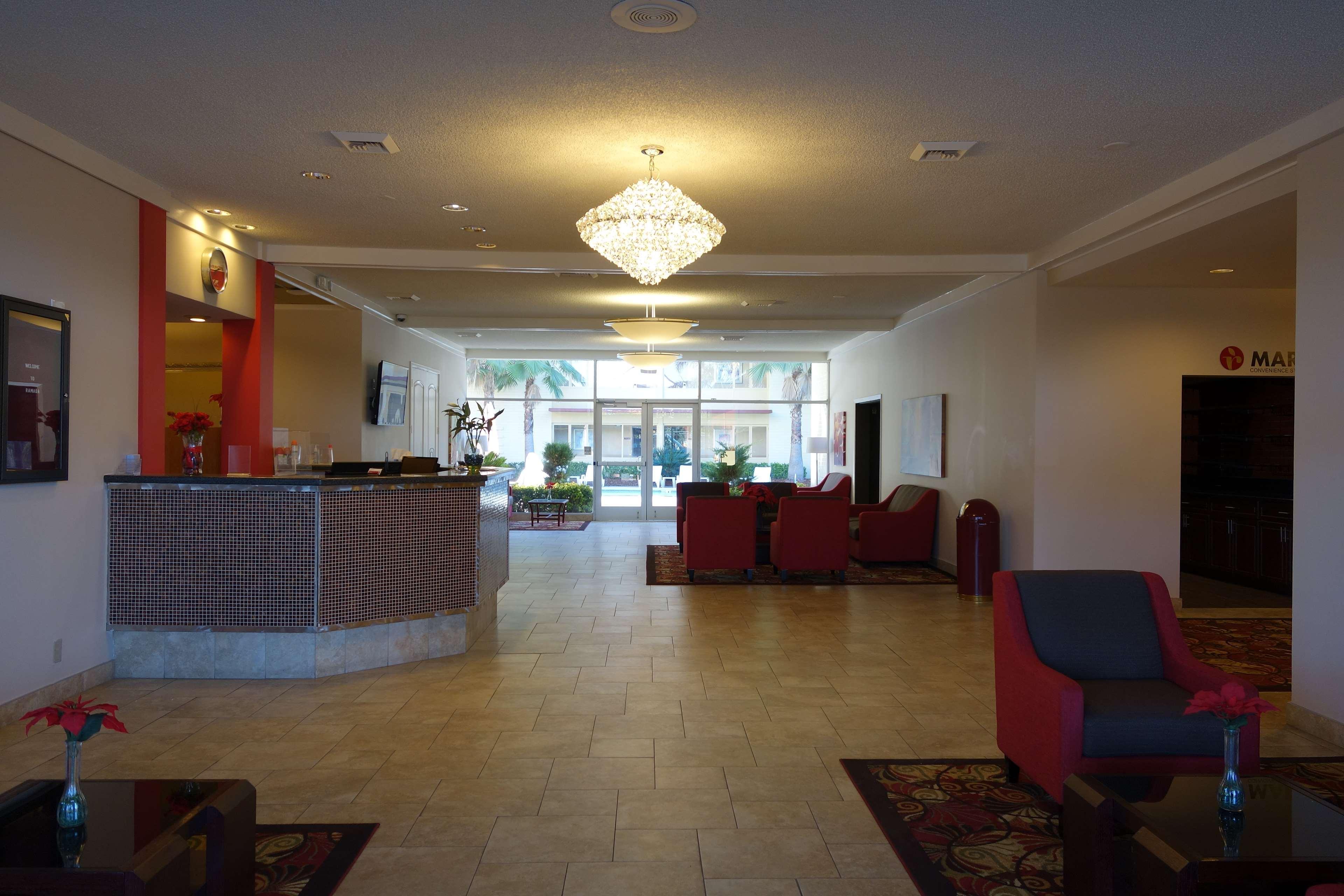 Hotel Ramada By Wyndham Sacramento North Highlands Exteriér fotografie