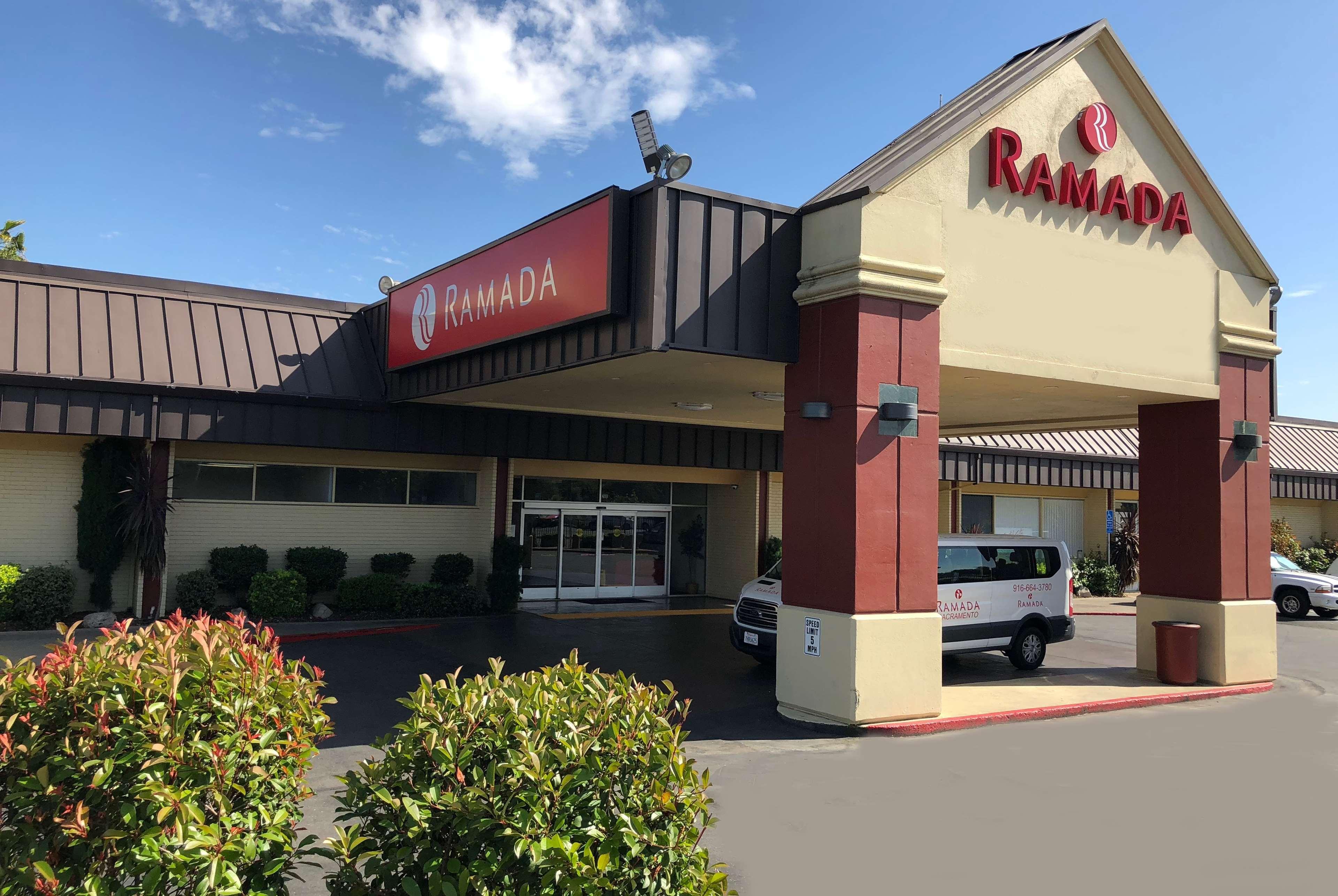 Hotel Ramada By Wyndham Sacramento North Highlands Exteriér fotografie